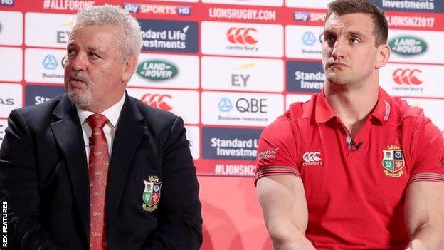 Warren Gatland and Sam Warburton during the British and Irish Lions' squad announcement for the 2017 tour of New Zealand