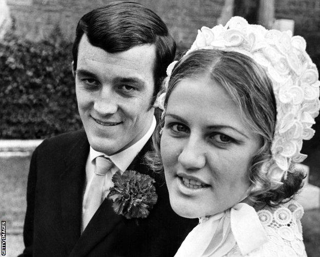 Phil Bennet and wife Pat on their wedding day in 1970