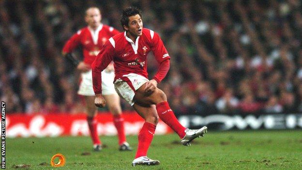 Gavin Henson kicked the match-winning penalty in Wales 11-9 win over England in February 2005