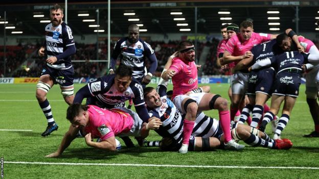 Santiago Socino scores a try