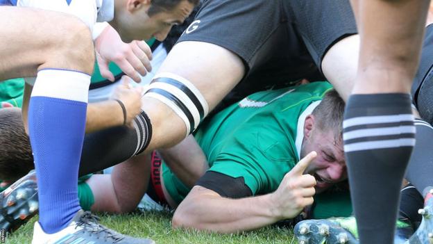 Jordi Murphy scored a famous try as Ireland beat New Zealand in 2016