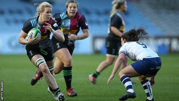 Harlequins' Kristine Sommer runs with the ball