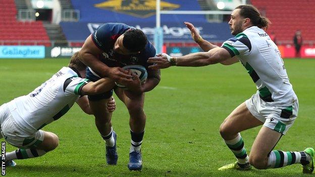 Charles Piutau scores Bristol's second try against Newcastle