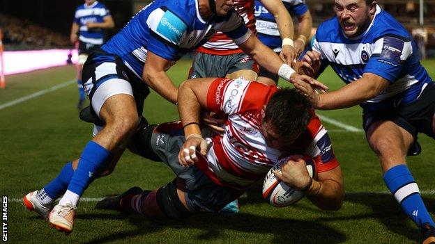 Jake Polledri scores for Gloucester